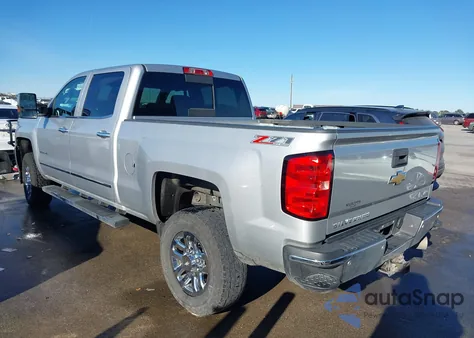 2015 Chevrolet Silverado 2500Hd Ltz z USA, uszkodzony, nr VIN 1GC1KWE89FF536483